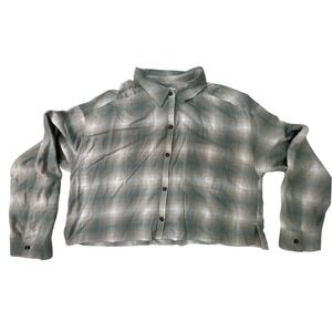 Hollister shirt‎ Women's sze Large multicolor long-sleeve